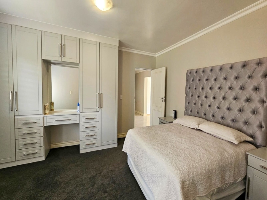 10 Bedroom Property for Sale in Parys Free State